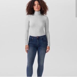 Universal Standard Foundation Bodysuit Turtleneck Gray Size Large